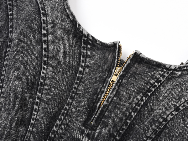 front zipper closure